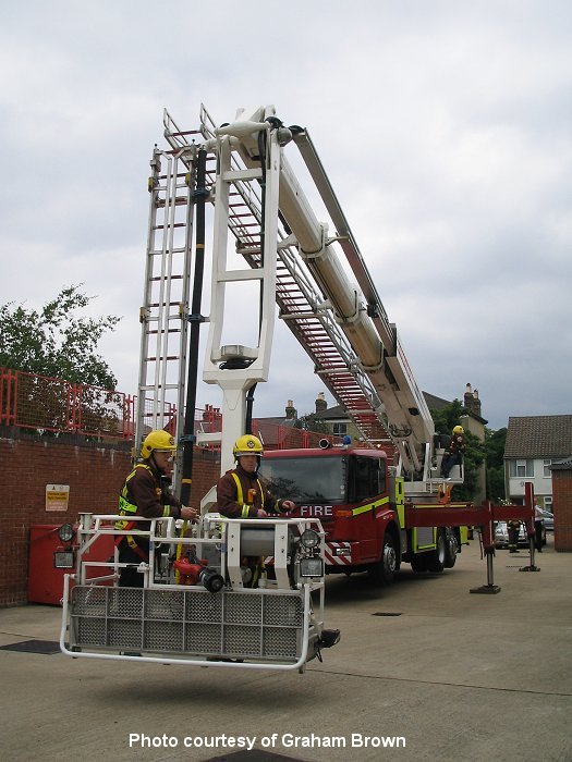 Ariel Ladder Platform 3